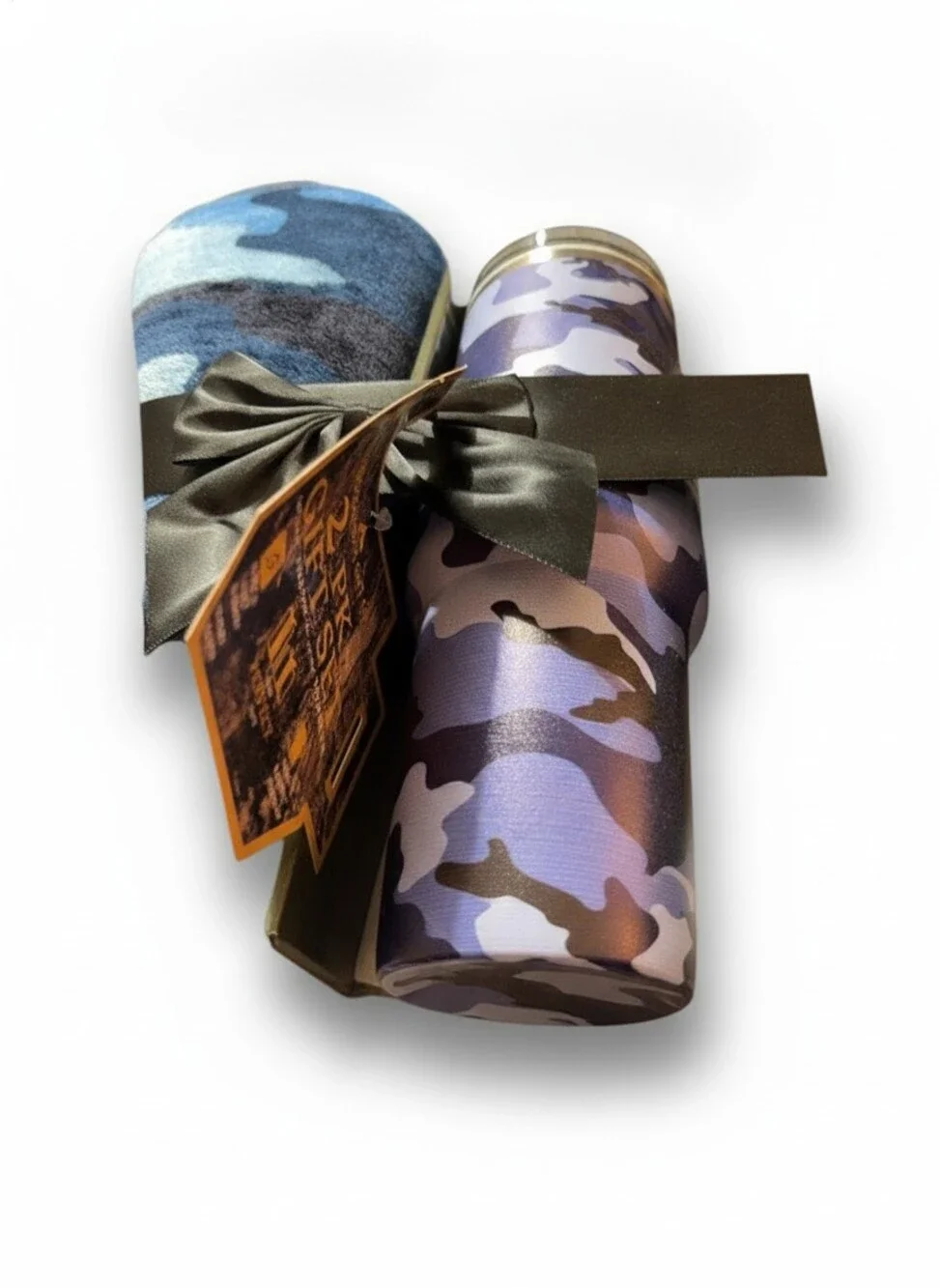 Mossmark Gift Co Blue Camo Blanket Tumbler Set NWT